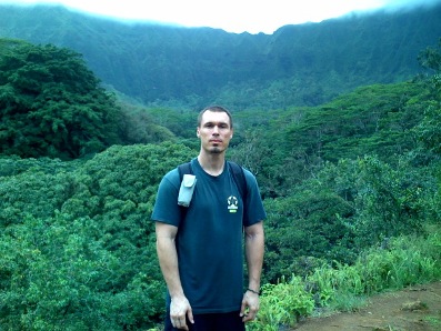 Hiking to Maunawili Falls