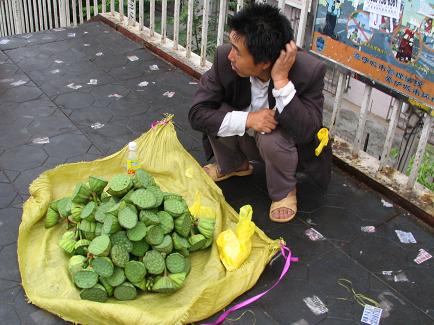 Street vendor selling lotus seeds